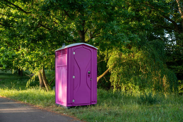 Best Portable restroom trailer rental  in Old Fig Garden, CA